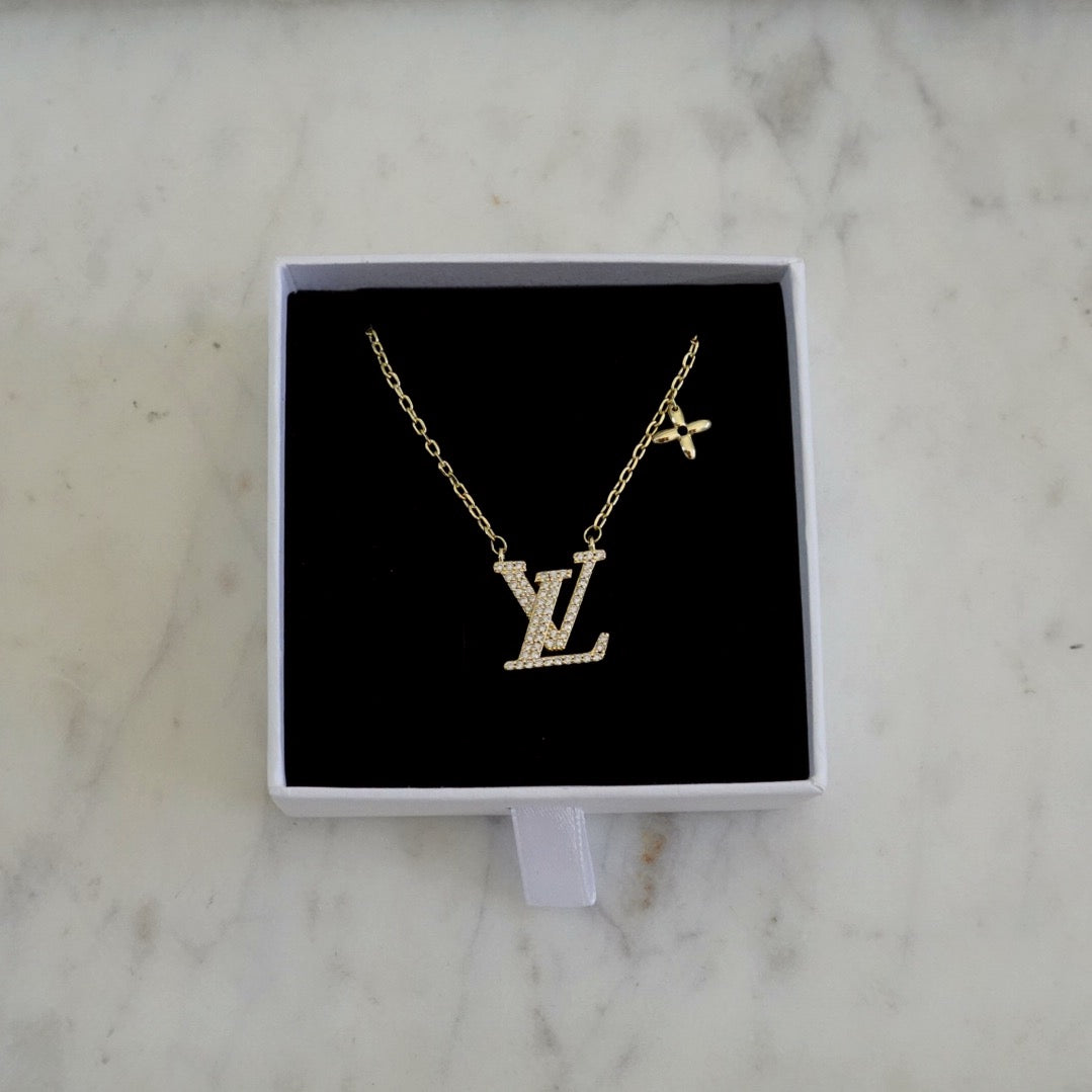 Louie Necklace