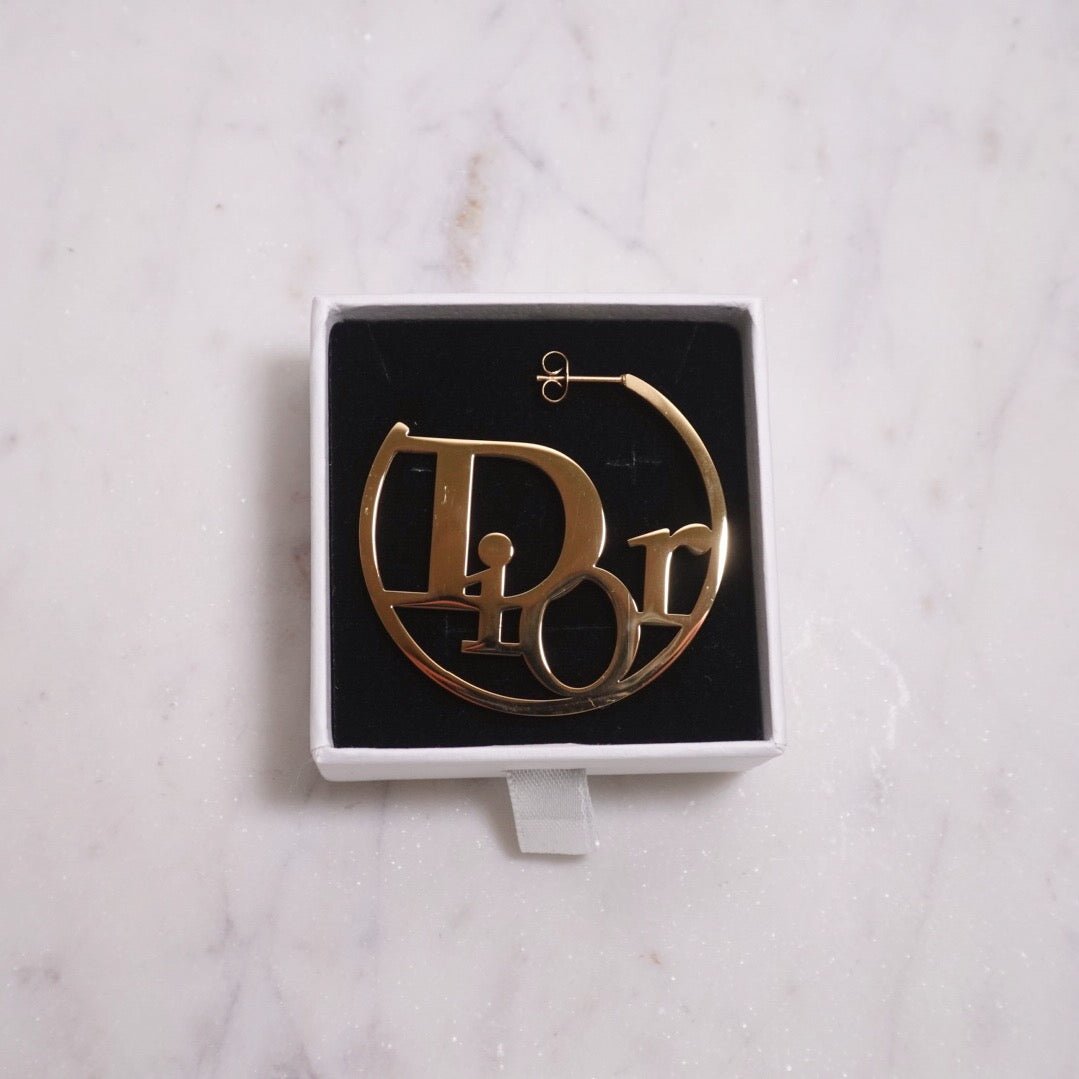 Adore U hoops
